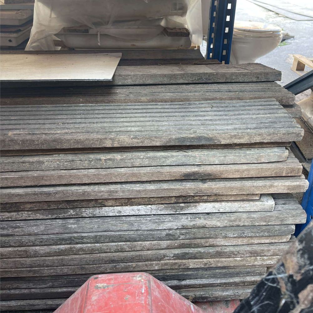 Bois de terasse / l. 13,5cm / ep. 2,5cm / 60m2